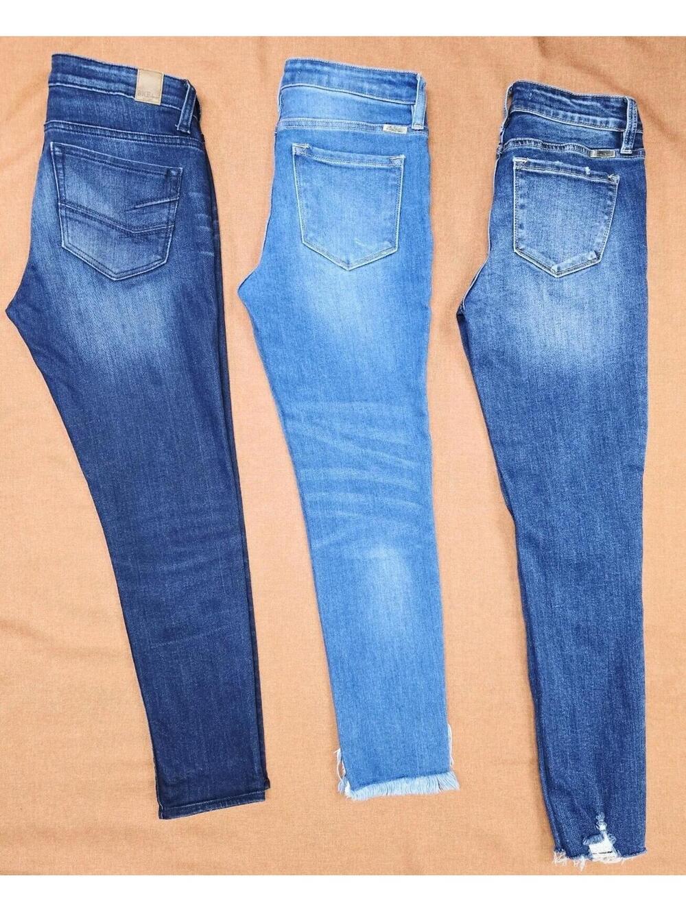 3 Pairs Women’s Pants Lot Size 26 KanCan Leopard Skinny + KanCan Capri + BKE Day